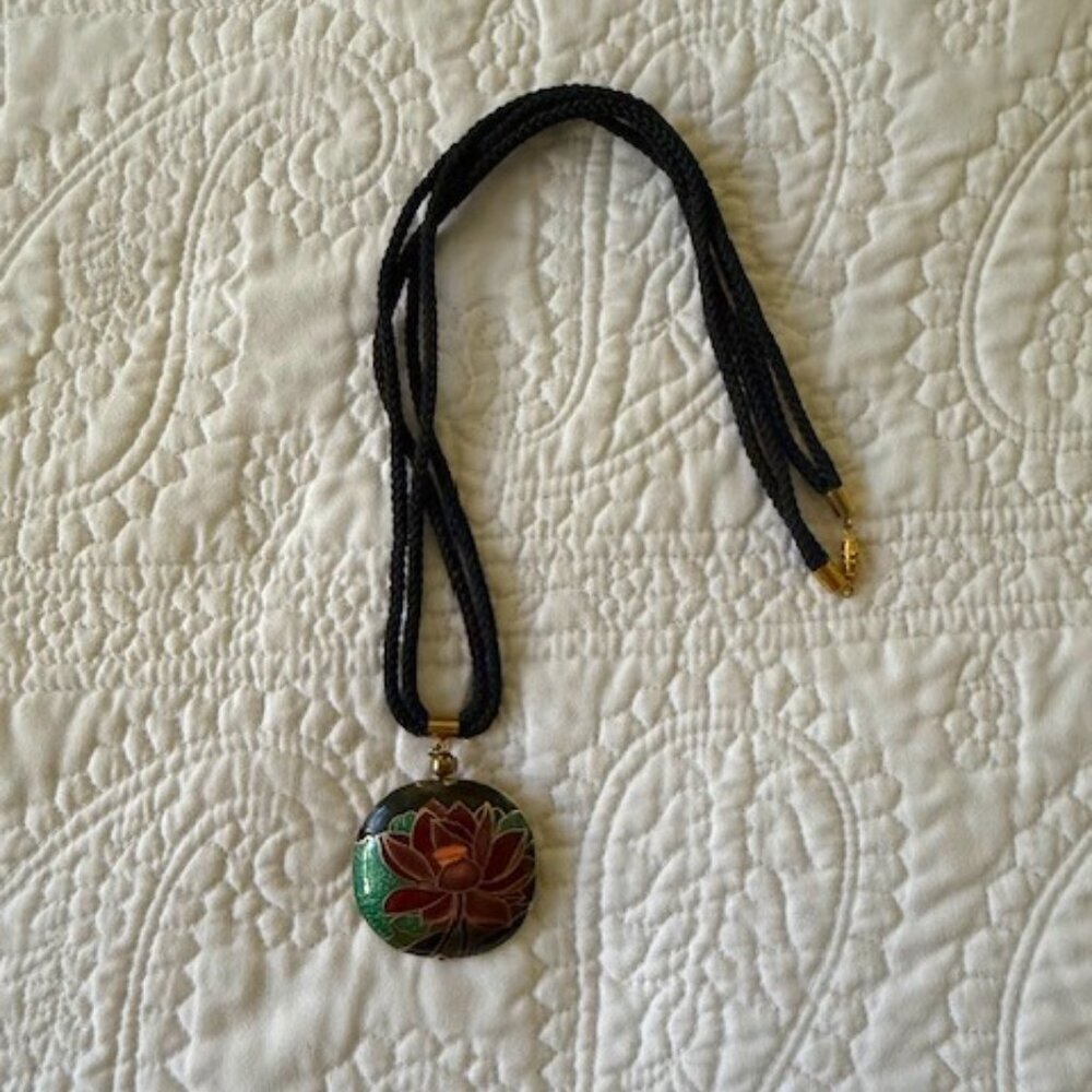 Vintage Cloisonne Lotus Pendant Necklace